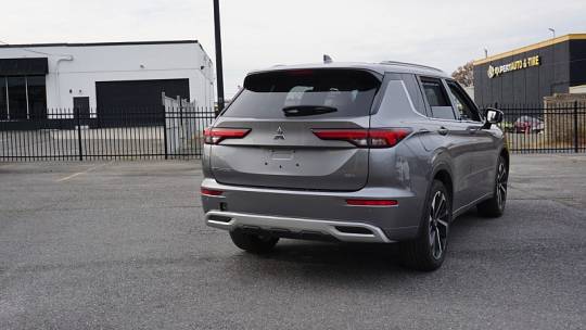 2023 Mitsubishi Outlander