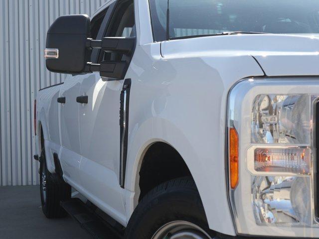 2023 ford f-350 xl