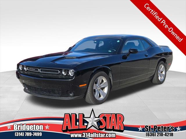 2023 dodge challenger sxt
