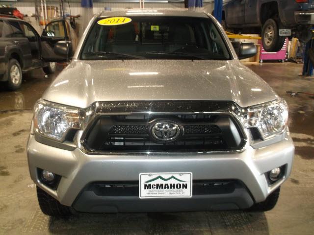2014 toyota tacoma v6 4x4 v6 4dr access cab 6.1 ft sb 6m for sale in hyde park, vermont
