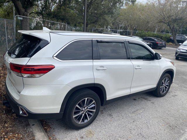 2019 toyota highlander xle