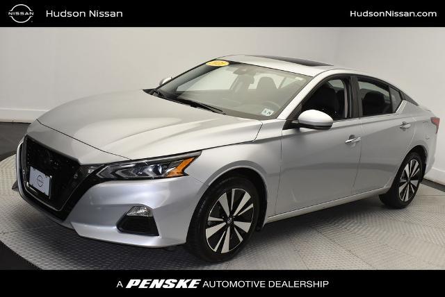 2021 nissan altima 2.5 sv