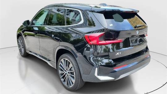 2024 BMW X1