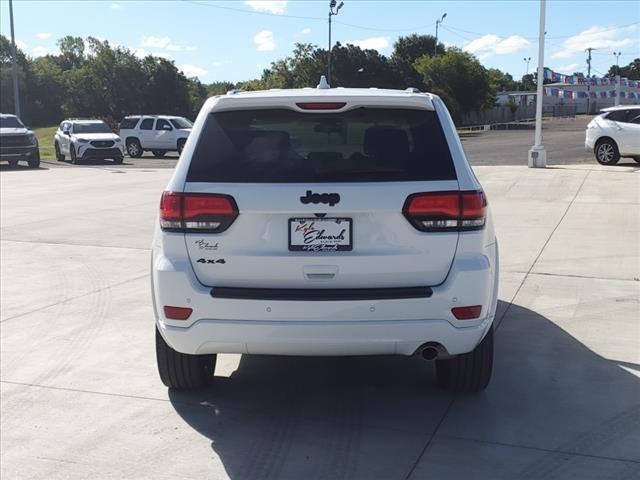 2021 jeep grand cherokee laredo x