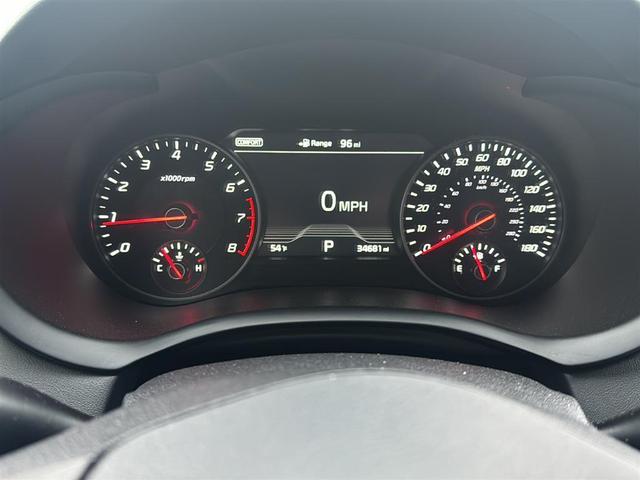 2021 kia stinger gt2