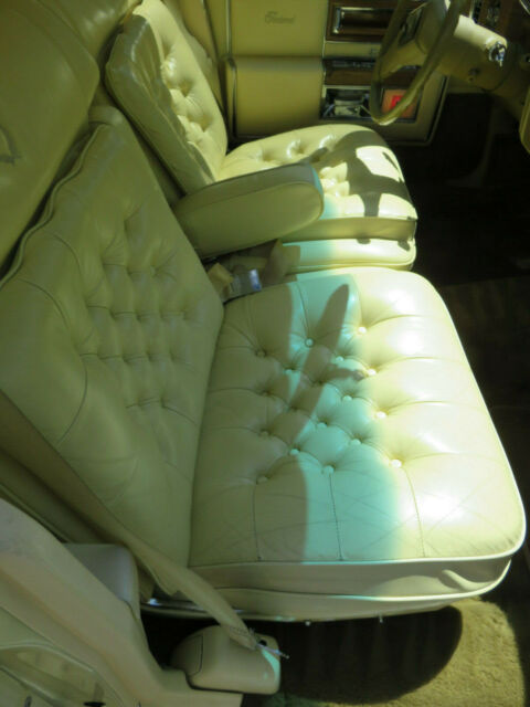 cadillac ht4100 4.1l v8 w/ efi, 200r4 auto, loaded, 90000 miles, w/ d'elegance