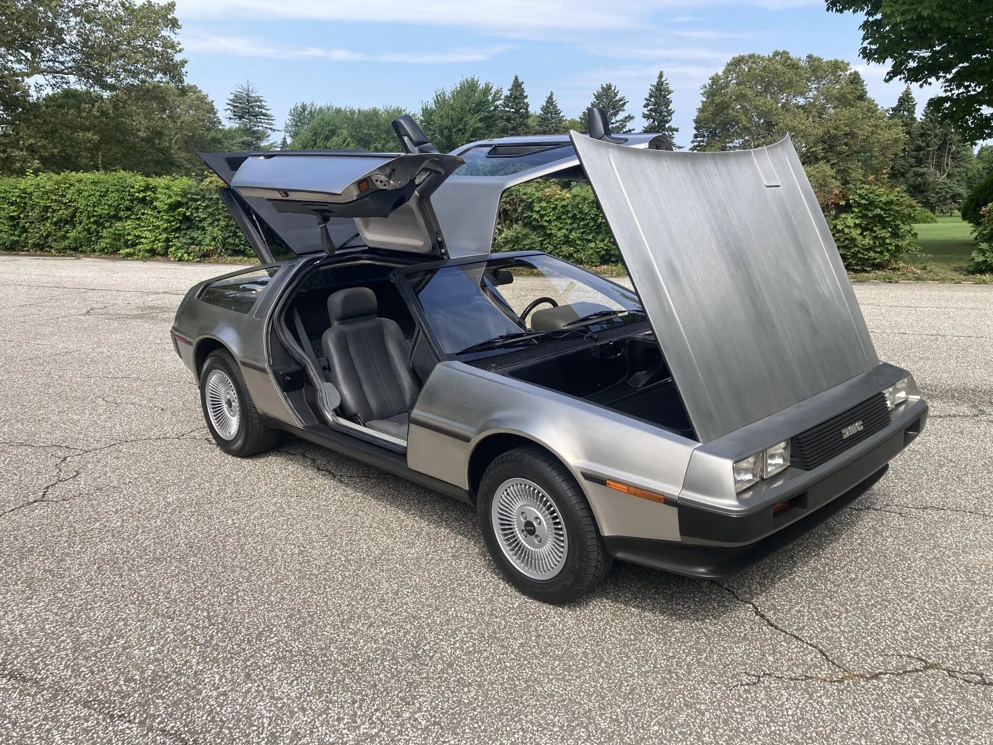 delorean dmc-12