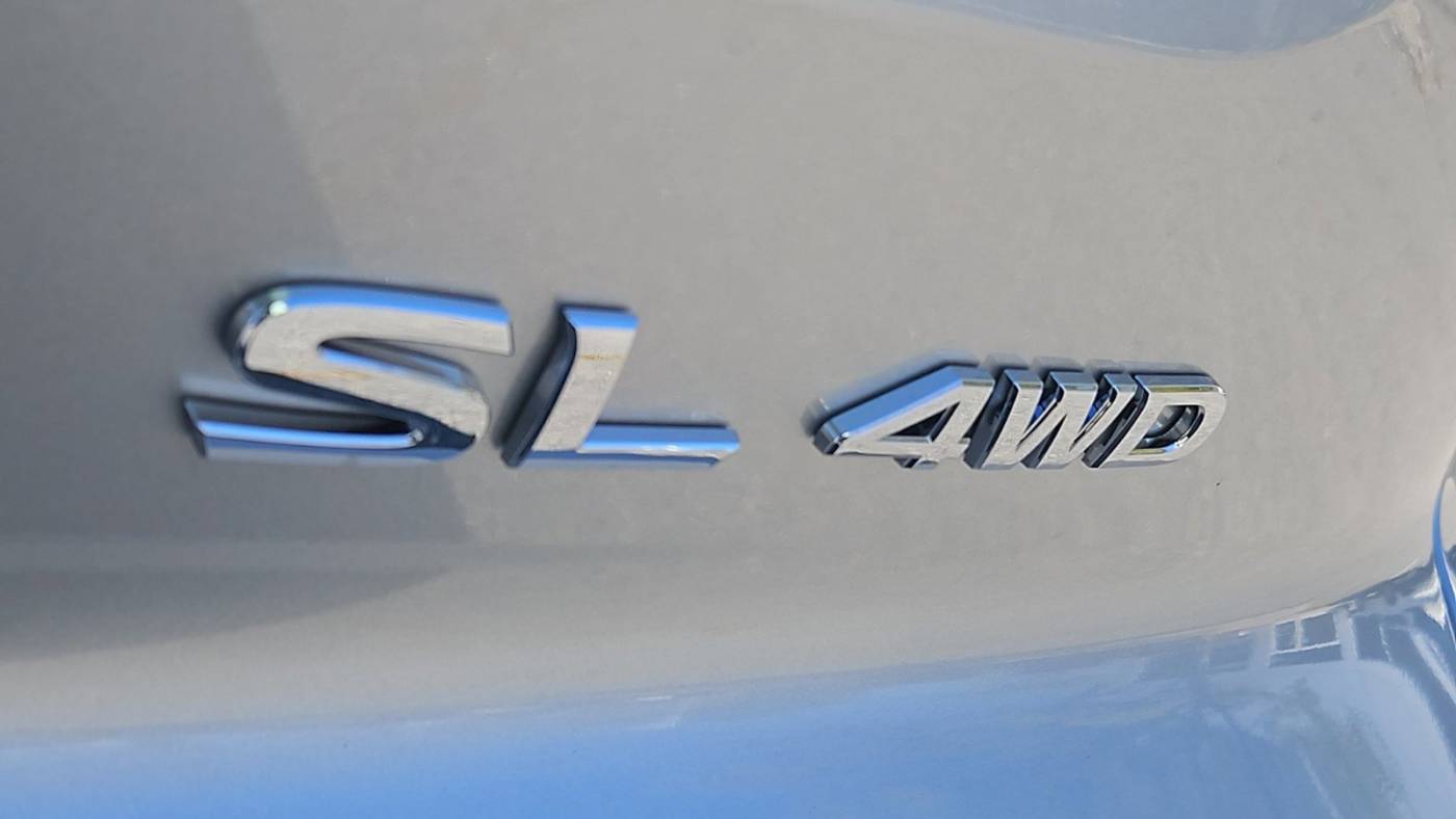 2024 nissan pathfinder sl