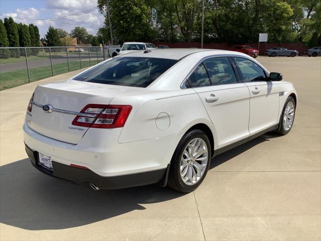 2019 ford taurus limited