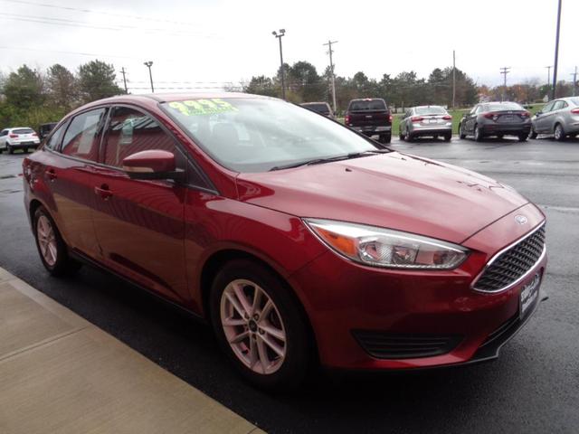 2017 ford focus se