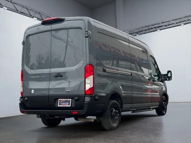 2022 ford transit-350 base