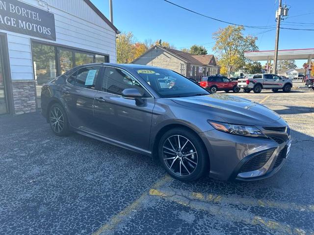2023 toyota camry se