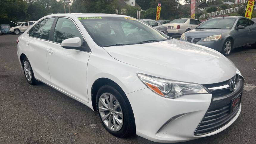 2015 toyota camry hybrid se