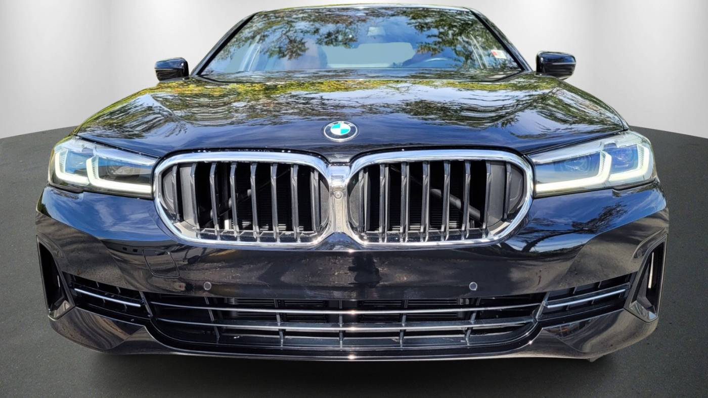 2021 bmw 5 series 530i