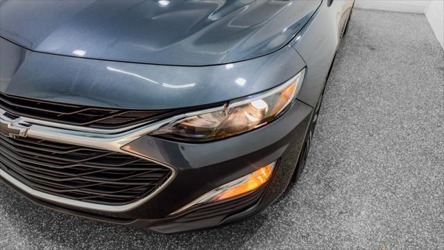 2020 chevrolet malibu fwd rs