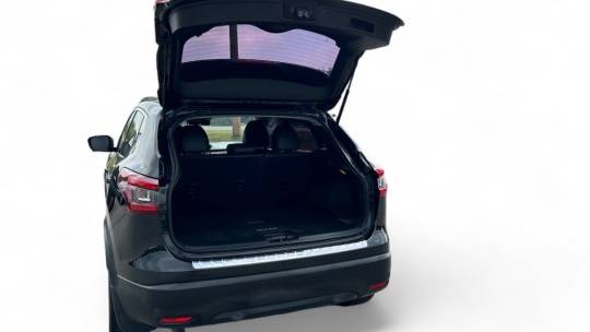 2020 Nissan Rogue Sport sl