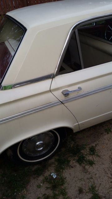 1966 plymouth valiant 4 door