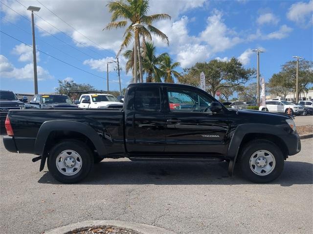 2015 toyota tacoma base