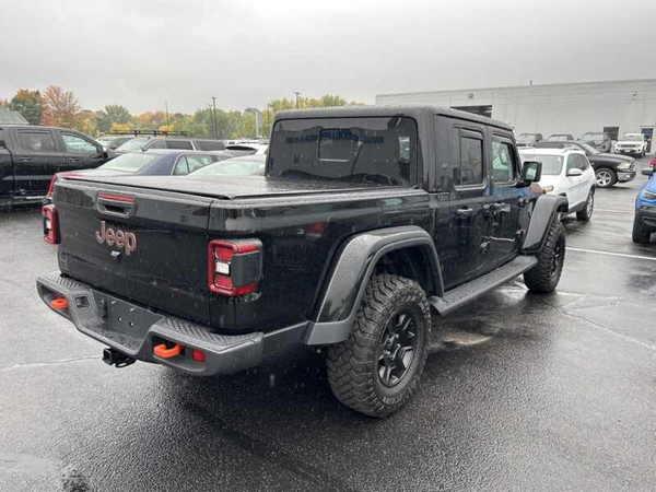 2022 jeep gladiator in augusta, michigan