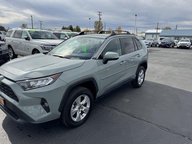 2021 toyota rav4 xle
