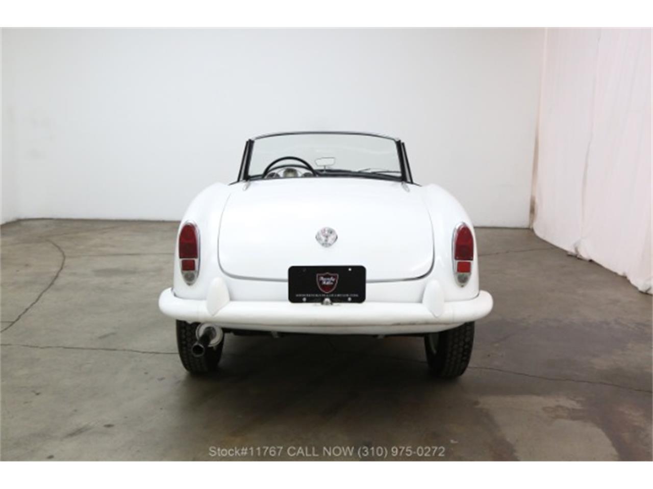 1962 alfa romeo giulietta spider