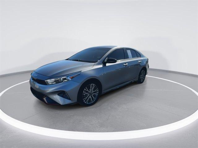 2022 kia forte gt-line