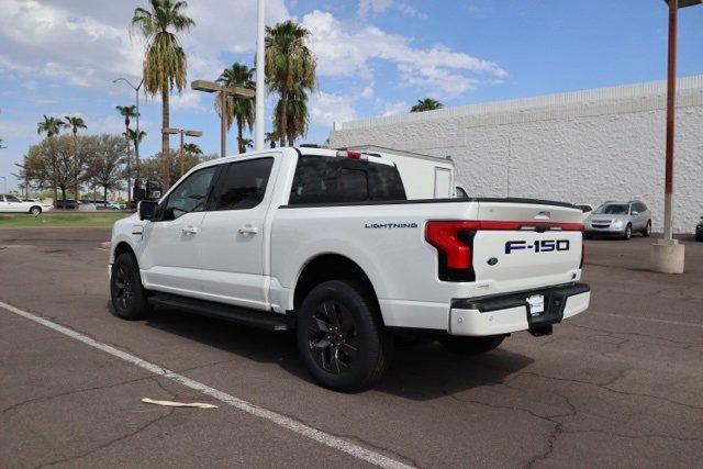 2023 ford f-150 lightning lariat