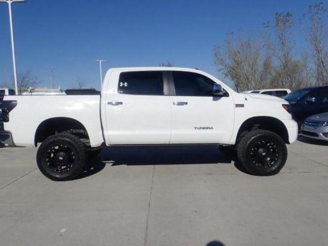 2011 toyota tundra limited 4x4 limited 4dr crewmax cab pickup sb (5.7l v8 for sale in elkhorn, nebraska