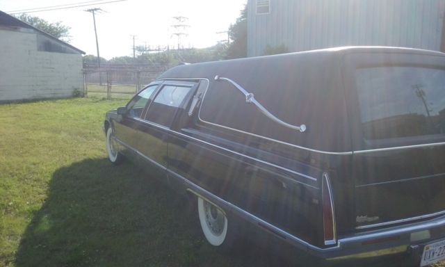 1993 cadillac fleetwood funeral hearse ;this gorgeous and rare federal eagle 5.7