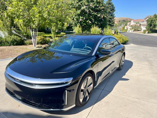 2023 lucid air touring