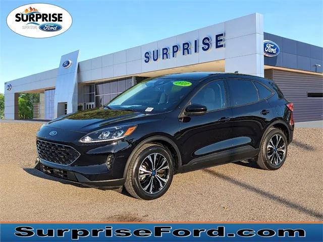 2022 ford escape se