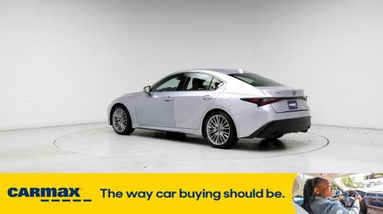 2023 Lexus IS