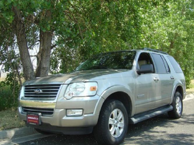 must see!!!2008 ford explorer xlt 4x4 superbly maintained in loveland, co