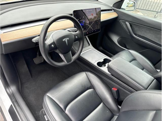 2022 tesla model y long range dual motor all-wheel drive