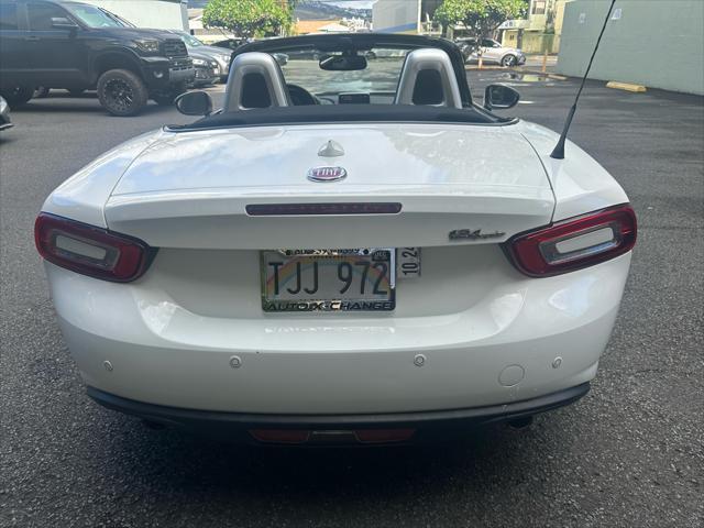2018 fiat 124 spider base