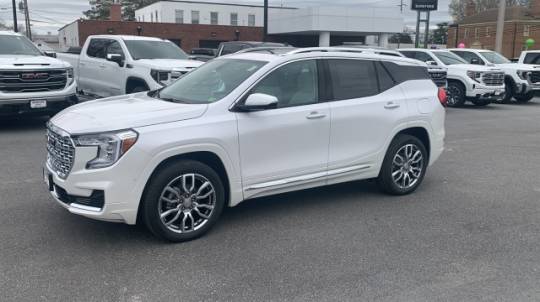 2024 GMC se