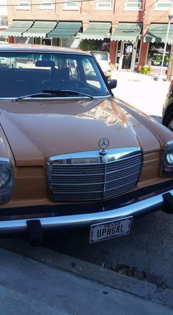 vintage car 1976 mercedes benz 240d diesel