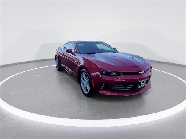 2017 chevrolet camaro 1lt