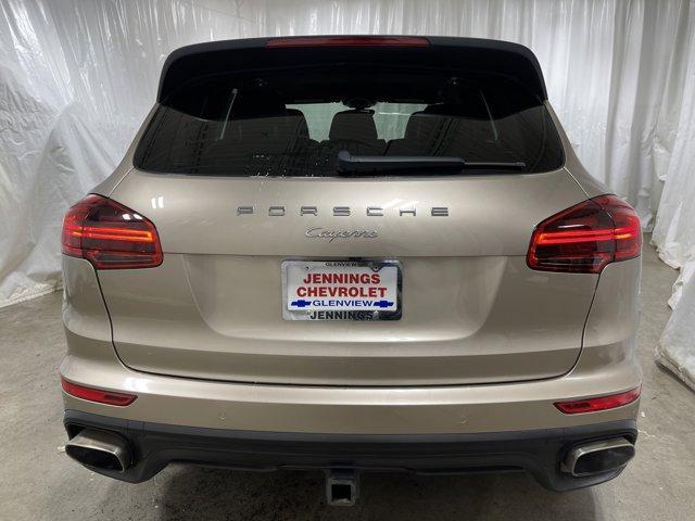2016 porsche cayenne base
