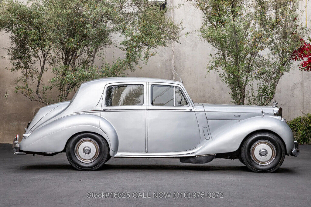 1953 bentley r-type left-hand-drive