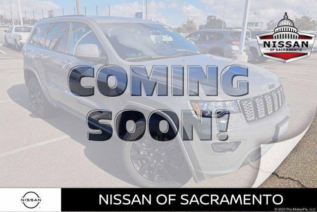 2021 jeep grand cherokee laredo