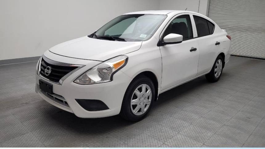 2019 nissan versa s