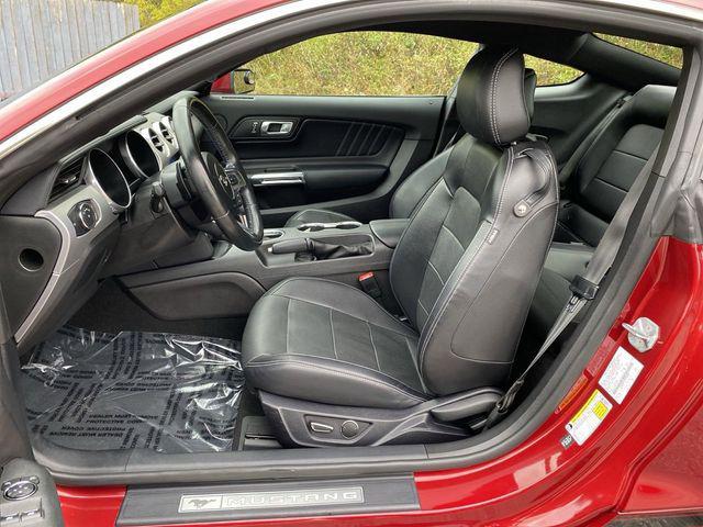 2019 ford mustang ecoboost premium