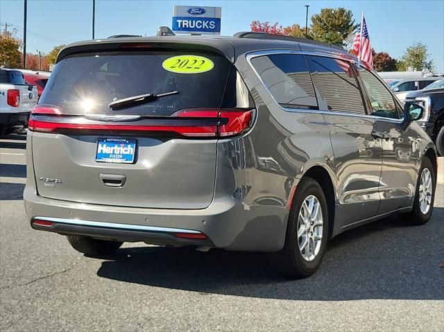 2022 chrysler pacifica touring l
