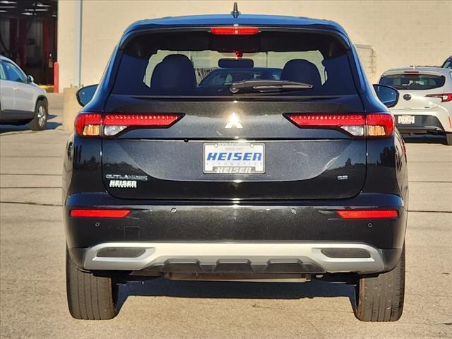 2023 mitsubishi outlander se black edition s-awc