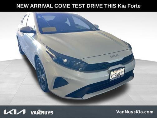 2023 kia forte