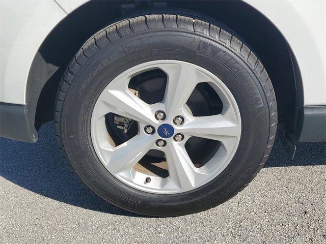 2021 ford edge se
