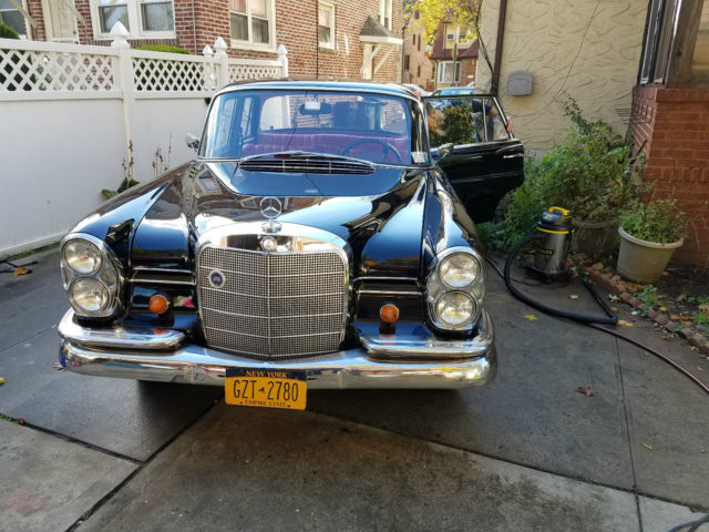 mrecedes benz 230s 1966 fintail super condition exellent drive. very low milage