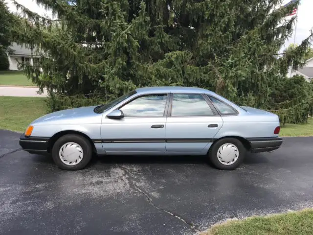 1991 ford taurus sedan