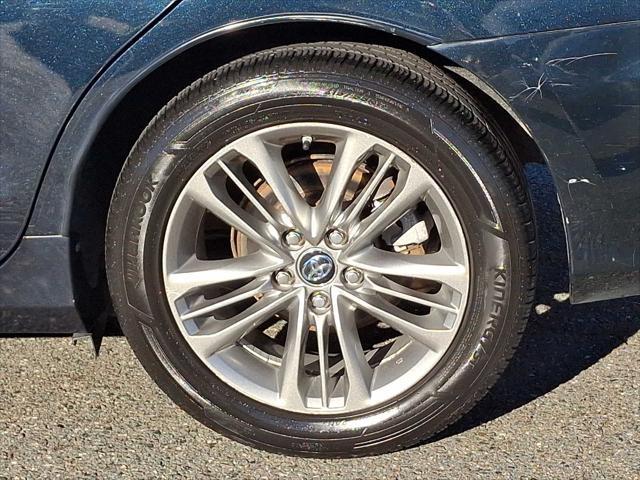 2016 toyota camry se